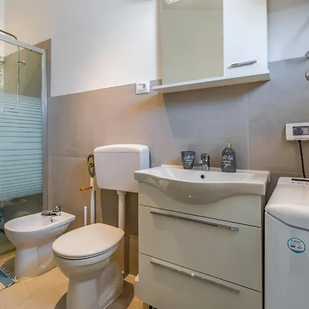 Casa Dalia In Kuftici - Haus Fuer 4 Personen